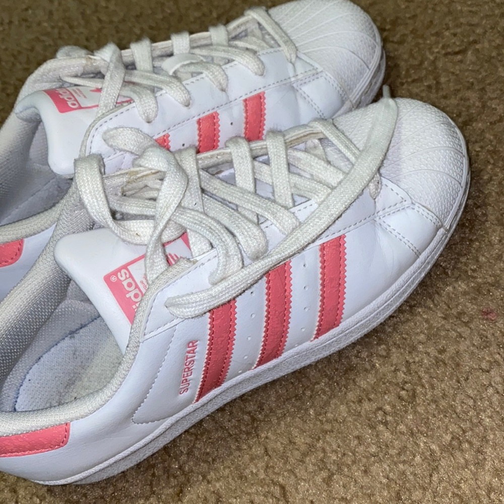 Adidas Size 7 W Shoes
